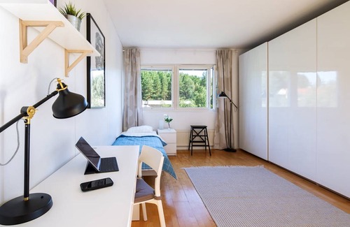 Lantinen District Station Balnéaire | 106 m² Chambre privée ∙ 1 chambre ∙ 1 personne