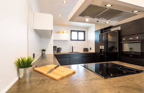 Lantinen District Station Balnéaire | 106 m² Chambre privée ∙ 1 chambre ∙ 1 personne