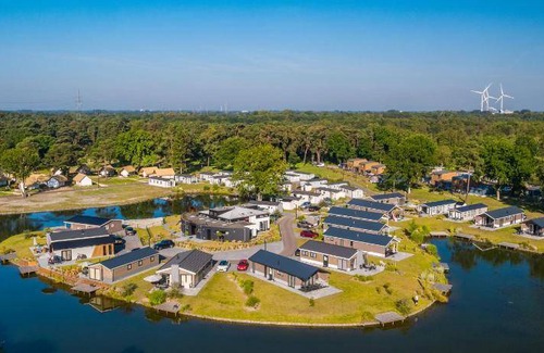 Mol Station Balnéaire | 108 m² Résidence de vacances ∙ 4 chambres ∙ 15 personnes