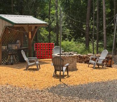 Brewton Maison | 109 Vinewood Cabin