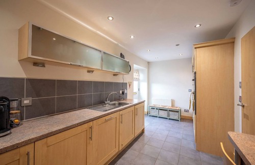 Leuchars Maison | 10mins to St Andrews & Dundee. 5mins to Tentsmuir Forest and beach.