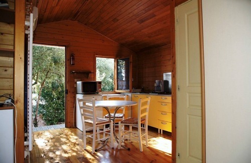 Anduze Chalet De Ski | 10mn from ANDUZE STUDIO with SPA/PISCINE/CLIM/WIFI/PARKING in quiet country
