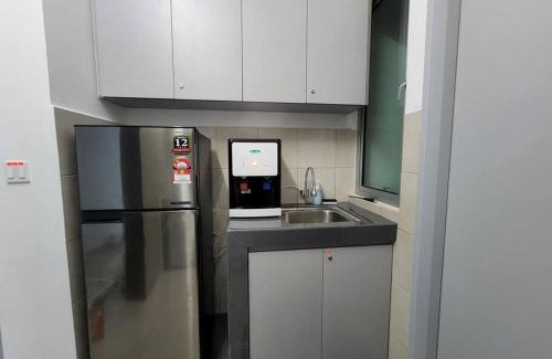 Shah Alam Appartement | 10pax Cinema Themehouse 3B2R with pool sauna atari games,wifi