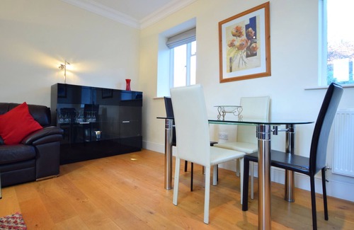 Midhurst Appartement | 11 Angel Yard - un appartement qui peut accueillir 4 personnes dans 2 chambres