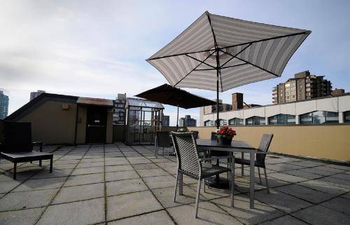 Davie Village Auberge | 11 m² Auberge de jeunesse ∙ 4 personnes