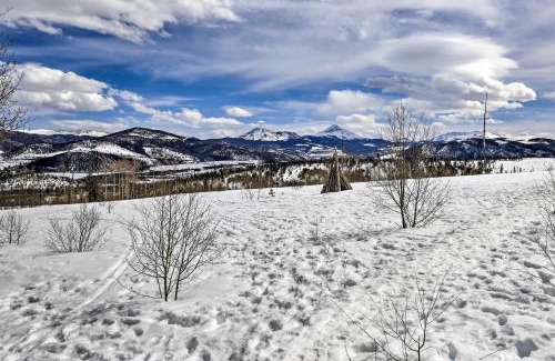 Wildernest Maison | 11 Mi to Keystone Silverthorne Condo with Deck