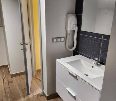 Charchilla Lit Et Petit-Déjeuner | 110 m² Chambre d'hôtes ∙ 3 chambres ∙ 6 personnes