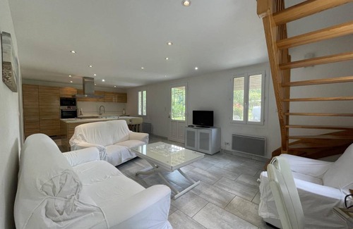 Burosse-Mendousse Maison | 110 m² Gîte ∙ 3 chambres ∙ 6 personnes
