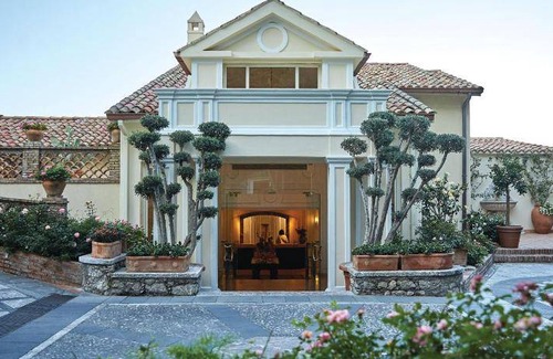 Mazzaro Hôtel | 110 m² Hôtel ∙ 2 chambres ∙ 127 personnes