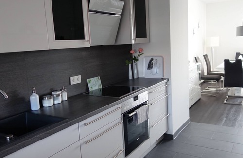 Wismar Appartement | "Suite portuaire" de 110 m² avec 2 salles de bain