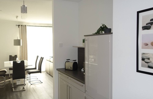 Wismar Appartement | "Suite portuaire" de 110 m² avec 2 salles de bain