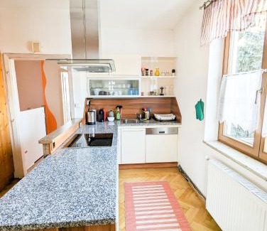 Graz Appartement | 110m2 apartment in Graz-Saint Peter - free parking