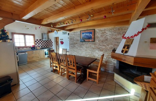 Hirmentaz Chalet De Ski | Chalet de 110m2, tout confort, au coeur de l'alpage.