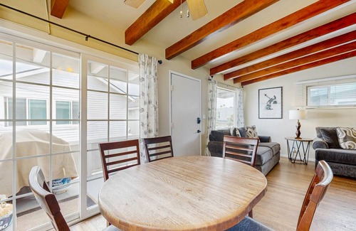 West Newport Maison | 112 m² Duplex ∙ 2 chambres ∙ 6 personnes