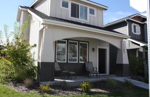 West Valley Maison | 11203 Arch