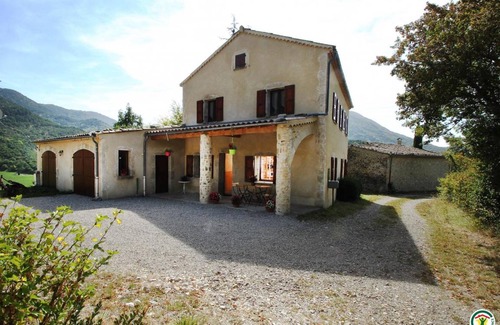 Saint-Julien-en-Quint Maison | 115 m² Gîte ∙ 4 chambres ∙ 7 personnes