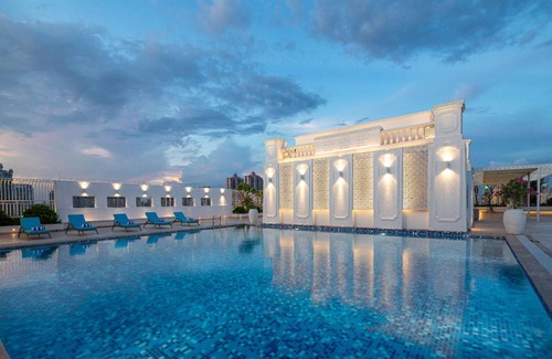 Liwan Hôtel | 116 m² Hôtel ∙ 2 chambres ∙ 127 personnes
