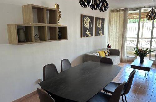 Mamoudzou Appartement | 117 m² Appartement ∙ 3 chambres ∙ 6 personnes