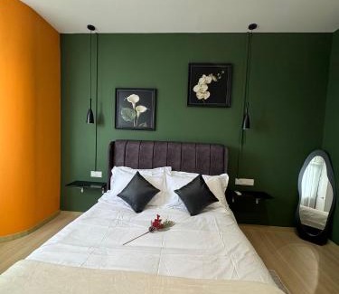 Tanjung Bungah Maison | 118 Island Plaza by ZenZone88