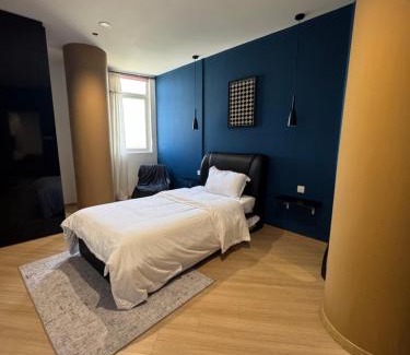 Tanjung Bungah Maison | 118 Island Plaza by ZenZone88