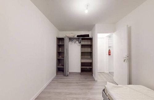 Wasquehal Station Balnéaire | 119 m² Chambre privée ∙ 1 chambre ∙ 1 personne