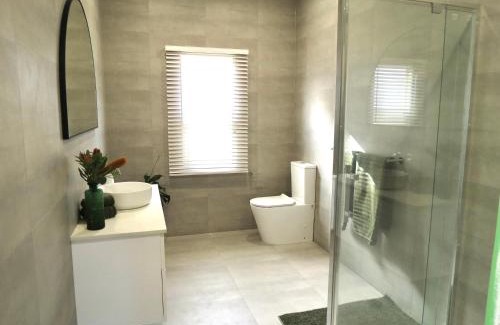 South Launceston Maison | 11Eardley - 2bedroom house - Free parking - 3 minutes from CBD