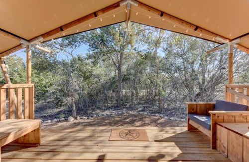 Johnson City Autre | 12 Fires Luxury Glamping #1
