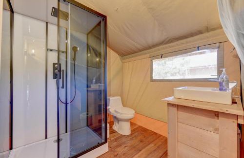 Johnson City Autre | 12 Fires Luxury Glamping #1