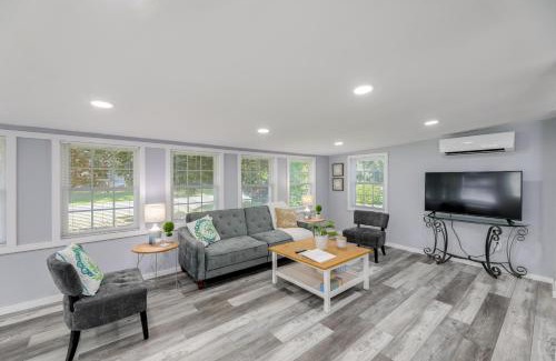 Georgetown Maison | 12 Mi to Dtwn Lewes and Beach Delaware Home with Deck