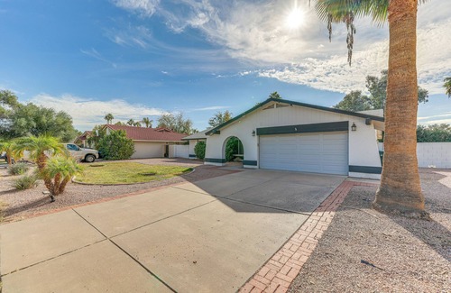 Tatum Square Cottage | Scottsdale Home w/ Patio, Near Arizona Boardwalk!