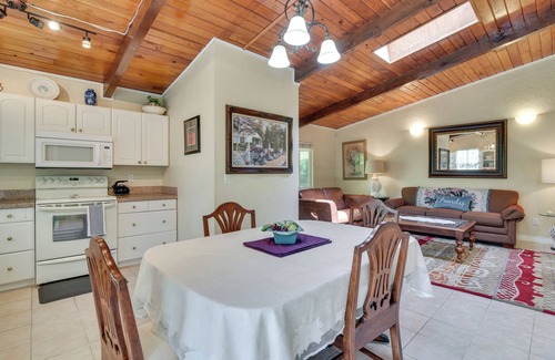 Aloha Maison | Charming Aloha Vacation Rental, 12 Mi to Portland!