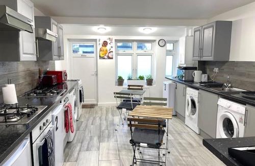 Havering Park Appartement | 12 Penn Gardens - Apart 4
