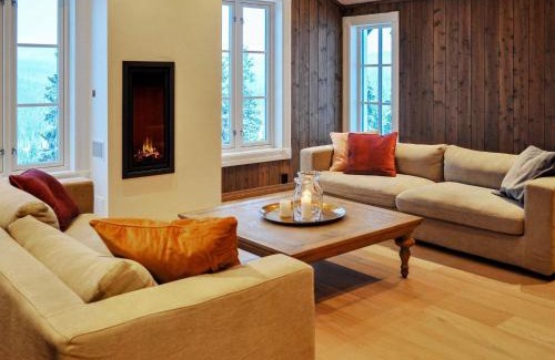 Skeikampen Maison | 12 person holiday home in Fåvang