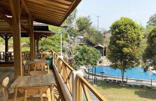Pasirjambu Hôtel | 120 m² Hôtel ∙ 10 personnes