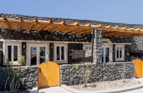 Imerovigli Station Balnéaire | 120 m² Résidence de vacances ∙ 3 chambres ∙ 20 personnes
