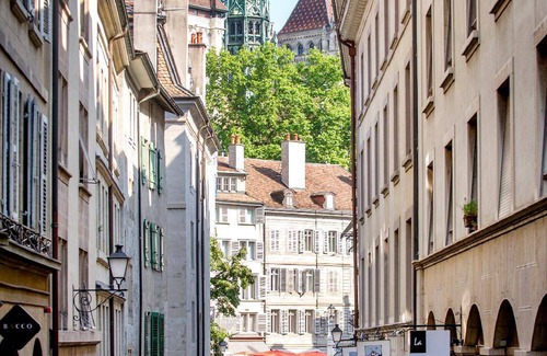 Geneva Old Town Appartement | 120 m² Résidence de tourisme ∙ 6 personnes