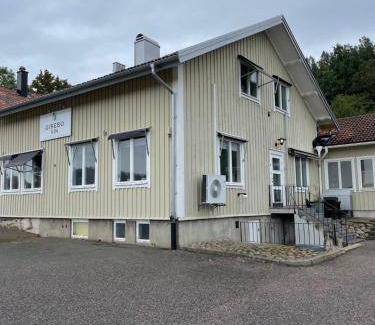Huskvarna Lit Et Petit-Déjeuner | 120 m² Chambre d'hôtes ∙ 3 chambres ∙ 6 personnes