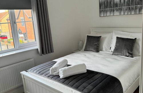 Hull Maison | 122 Wordcarr House