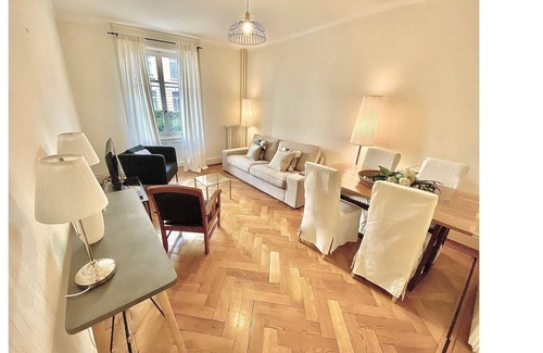 Lausanne Appartement | 127 * Charming, between train station and lake!