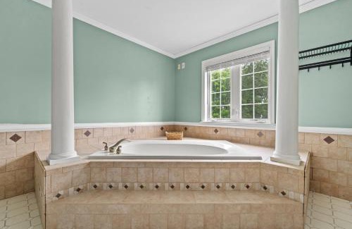 Augusta Maison | 13-Acre Private Estate, Private Lake, Private Golf Range, Private Forest & Hiking Trails