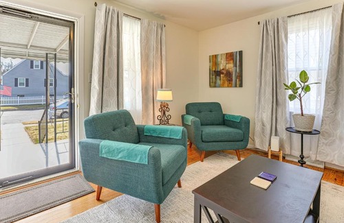 Middle River Maison | 13 Mi to Downtown Baltimore Quiet Home with Porch
