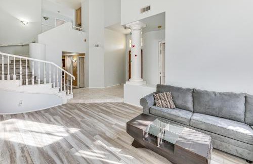 Corona Maison | 13 Mi to Dtwn Riverside SoCal Family Home!