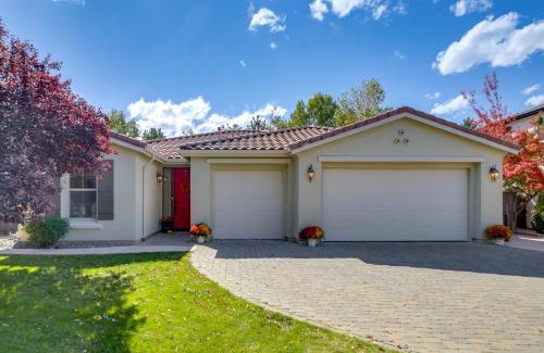 Reno Maison | 13 Mi to Slopes Cozy Home with Fenced Yard in Reno