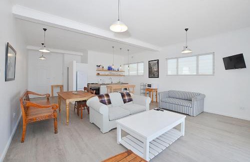 Yzerfontein Appartement | 13 on Main Beach Flat