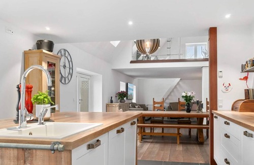 Praesto Maison | 13 person holiday home in Præstø