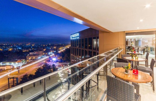Bamako Hôtel | 132 m² Hôtel ∙ 127 personnes