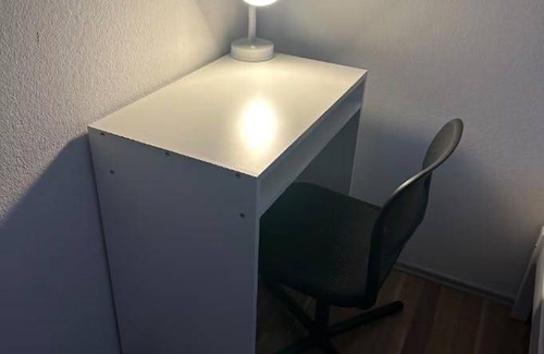 Penzing Station Balnéaire | 135 m² Chambre privée ∙ 1 chambre ∙ 1 personne