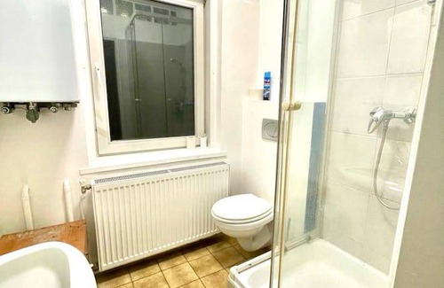 Penzing Station Balnéaire | 135 m² Chambre privée ∙ 1 chambre ∙ 1 personne
