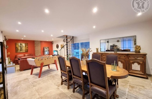 Hasnon Cottage | 135 m² Cottage ∙ 3 chambres ∙ 6 personnes