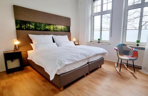 Luenen Appartement | 135m²-Apartment I max. 8 Gäste I Zentral I Küche I Balkon I Parken I WLAN